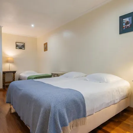 Daire Amazing View By Lovelystay